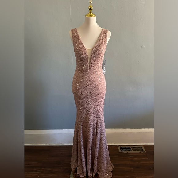 La Scala Brown Sequin and Lace Embellished Plunge Maxi Gown | Size: M - Picture 1 of 2